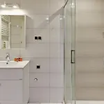 Vegas Near The By Renters Apartamento