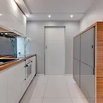 Apartamento Vegas Near The By Renters Sopot