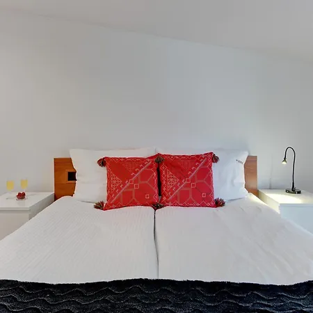 Vegas Near The By Renters Apartment Sopot