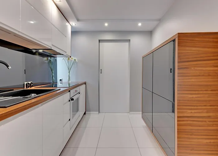 Apartamento Vegas Near The By Renters Sopot